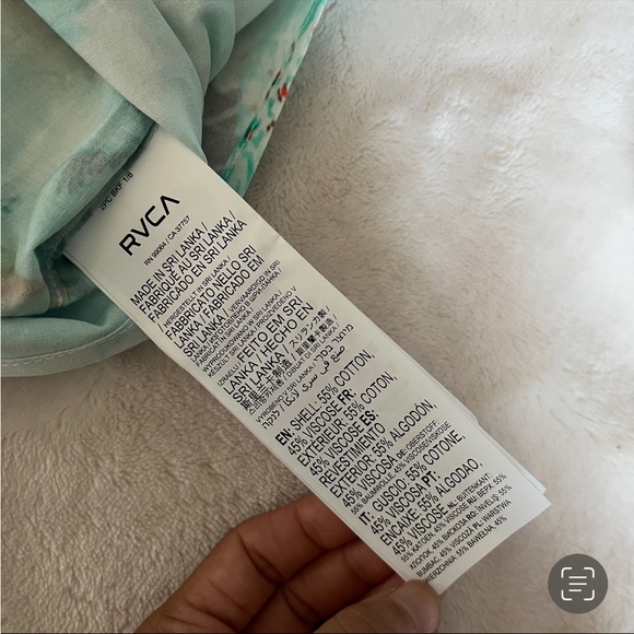 RVCA paradiso tropical print button down - Picture 2 of 10